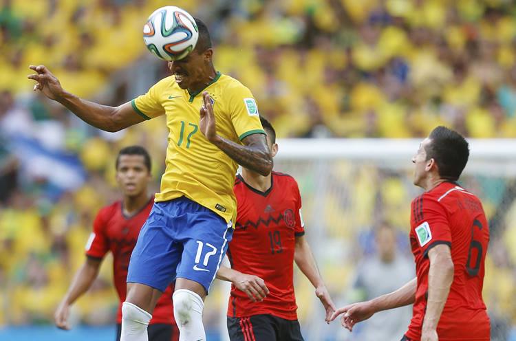 Luiz Gustavo está de volta à Seleção Brasileira. (Foto: Rafael Ribeiro/CBF)