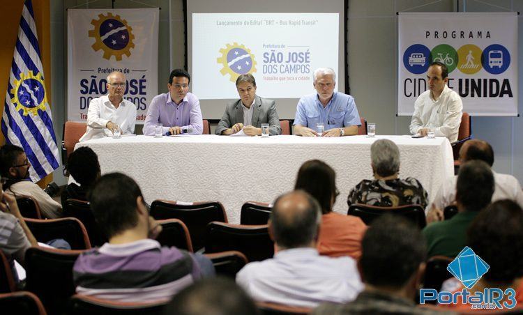Coletiva foi realizada na sede da prefeitura de São José dos Campos. (Foto: Fernando Noronha/PortalR3)