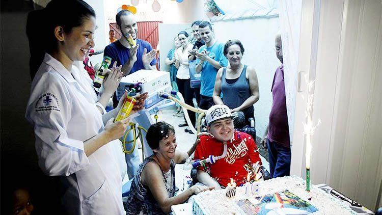Alan Marques comemorou o aniversário em casa junto com a família. (Foto: Antônio Basílio/PMSJC)