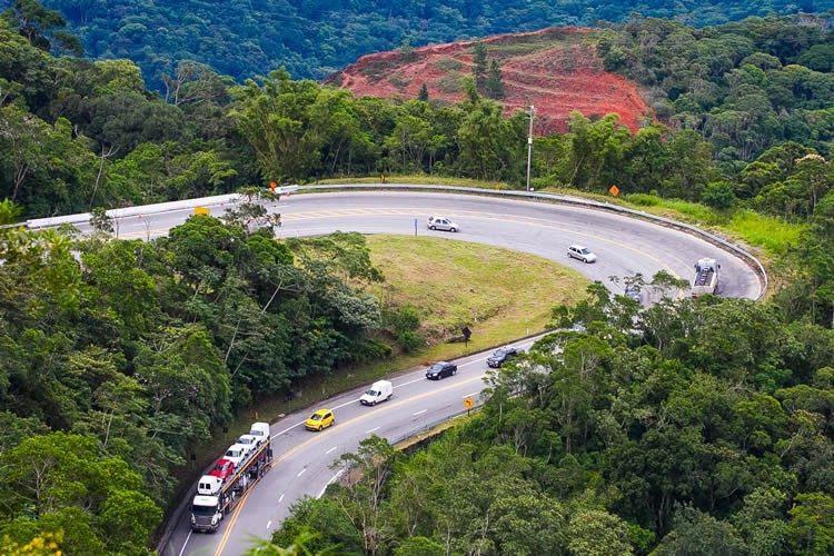 A duplicação da Rodovia dos Tamoios vai beneficiar mais de 25 milhões de pessoas. (Foto: Gilberto Marques)