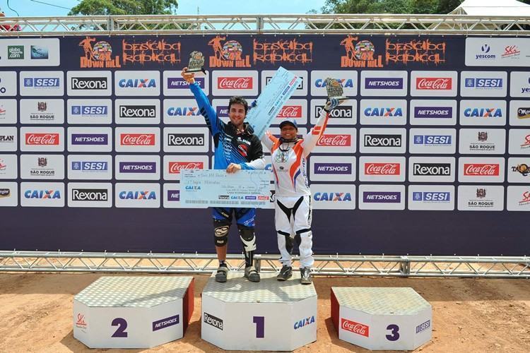 O piloto chileno venceu pela primeira vez em São Roque, enquanto a atleta brasileira ficou com o bicampeonato. (Foto: Sérgio Shibuya/MBraga Comunicação)
