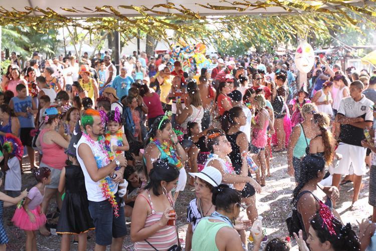 Jacareí define a programação do Carnaval 2015 - PortalR3