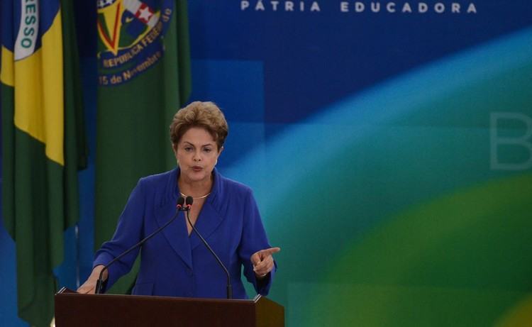 Presidenta Dilma Rousseff durante cerimônia de lançamento do Pacote Anticorrupção. (Foto: José Cruz/Agência Brasil)