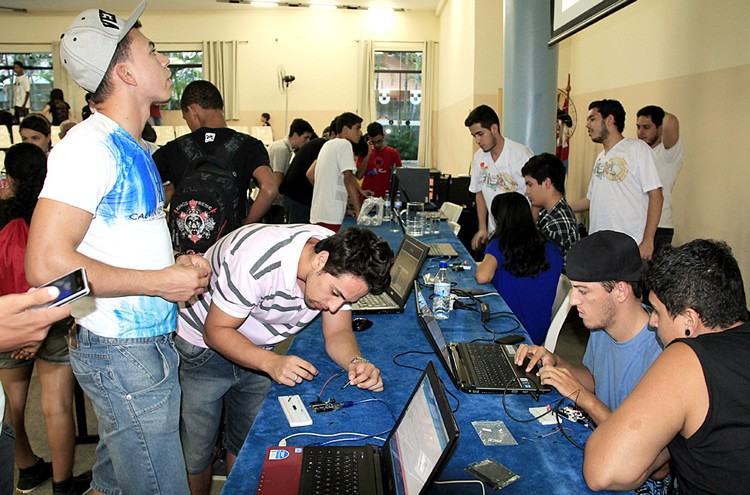 Flisol é novamente atração para estudantes e entusiastas de tecnologia no município, único do Litoral Norte paulista incluído no evento. (Foto divulgação/PMU)