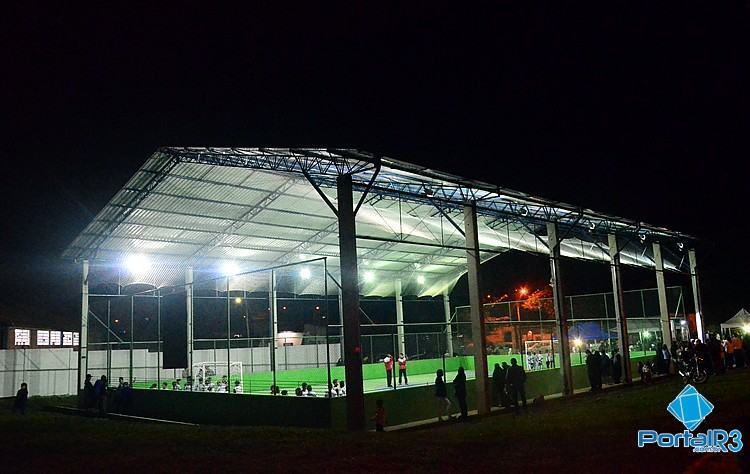Quadra poliesportiva do Triângulo agora está coberta. (Foto: Luis Claudio Antunes/PortalR3)