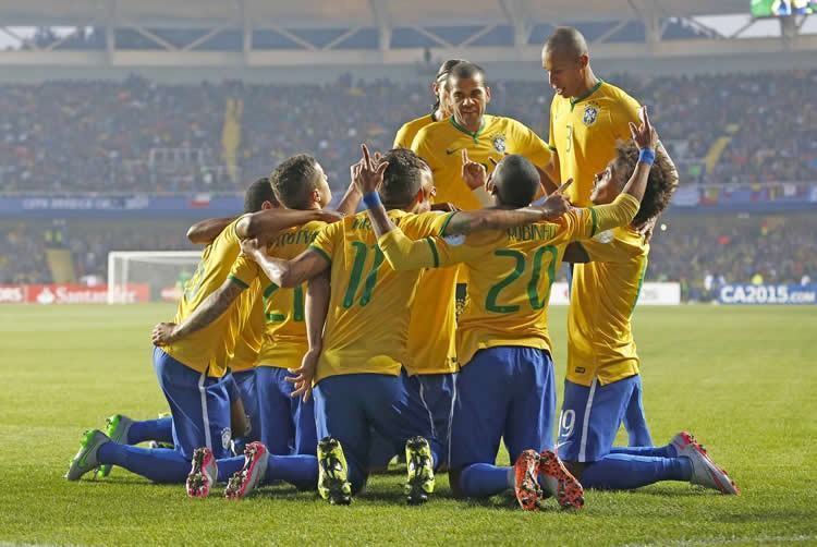 Em busca de uma vaga, Brasil começará seus desafios enfrentando o Chile, atual campeão da Copa América. (Foto: Rafael Ribeiro/CBF)