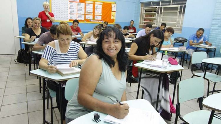 A campanha “Analfabetismo Zero” da rede municipal de ensino conquistou 1.034 novos alunos para a Educação de Jovens e Adultos. (Foto: Antônio Basílio/PMSJC)