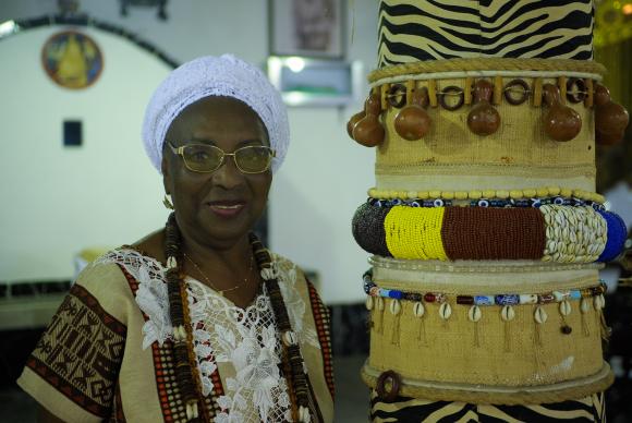 Aos 77 anos, Mãe Meninazinha de Oxum luta em favor da divulgação da contribuição dos terreiros para cultura brasileira. (Foto: Tomaz Silva/Agência Brasil)
