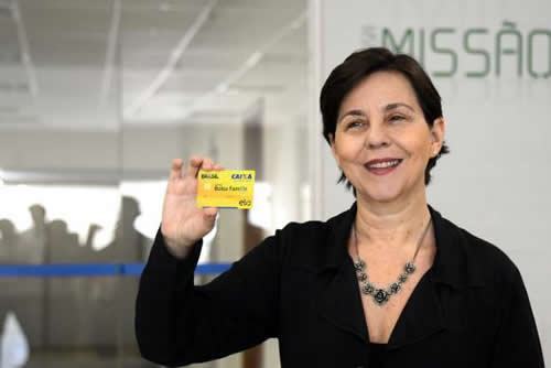 A ministra Tereza Campello anunciou mudanças no Bolsa Família, durante entrevista ao programa Bom Dia, Ministro. (Foto: Antonio Cruz/ Agência Brasil)