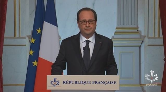 Presidente francês Hollande durante pronunciamento após o atentado. (Foto: reprodução/TV)