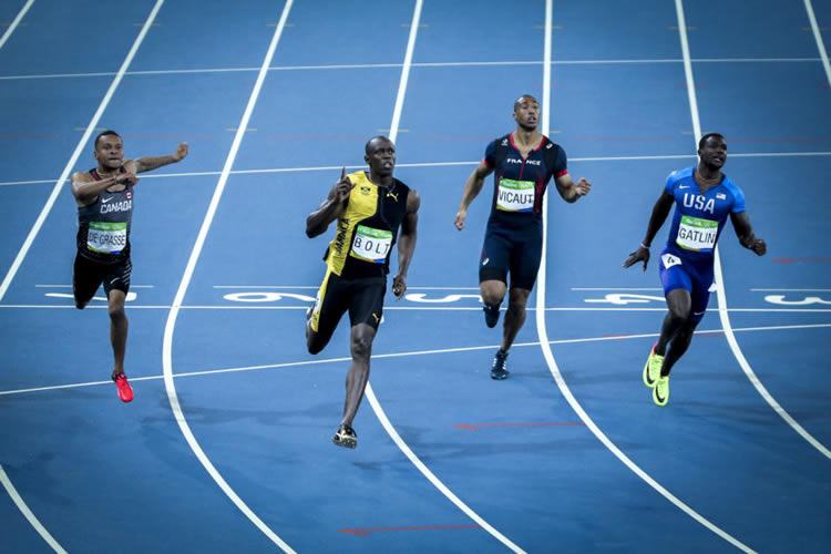 Bolt é o primeiro atleta da história a se tornar tricampeão olímpico da prova, uma das mais populares do atletismo. (Foto: Ministério do Esporte)