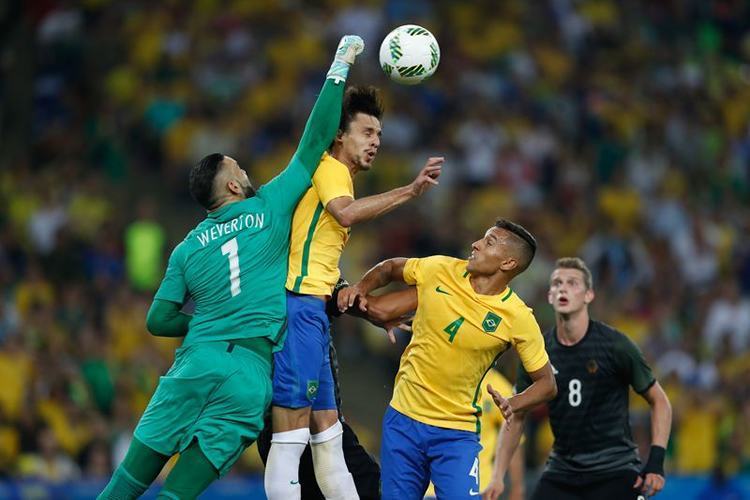 O goleiro Weverton foi um dos destaques do Brasil. (Fernando Frazão/Agência Brasil)
