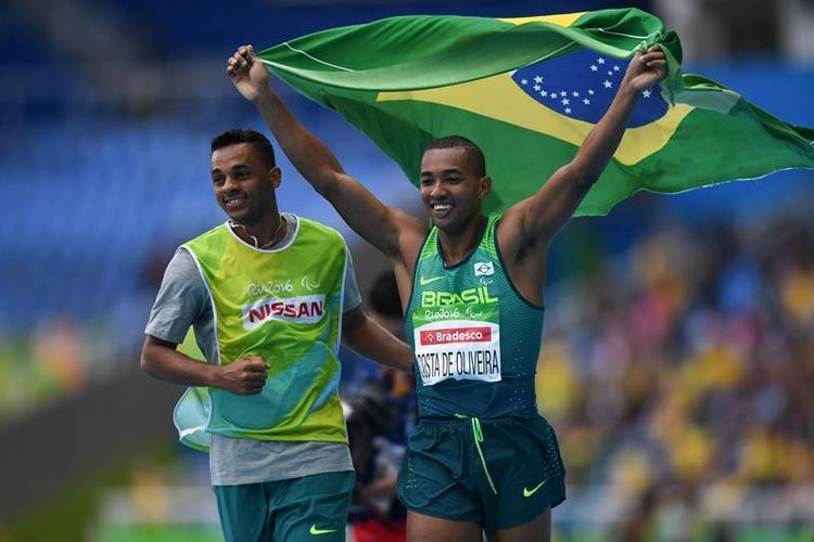 Ricardo Costa Oliveira conquista a medalha de ouro no salto a distância T11. Primeira medalha de ouro do Brasil nas Paralimpíadas Rio 2016 (Foto: Tânia Rêgo/Agência Brasil)