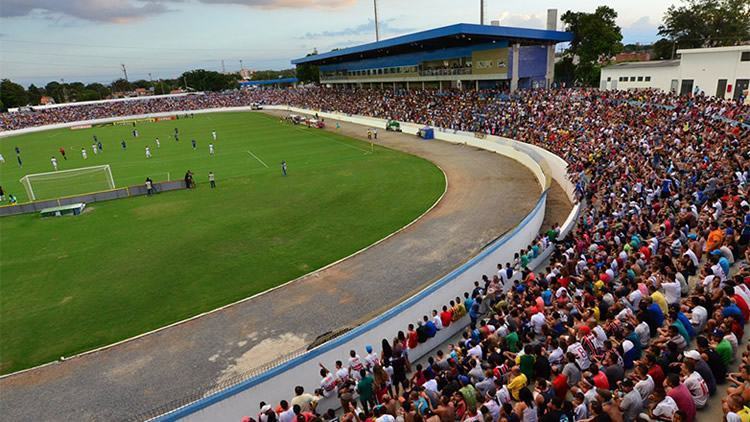 O Estádio Martins Pereira foi reformado e modernizado. Todas as instalações foram refeitas de acordo com as normas do Bombeiros. (Foto: Tião Martins/PMSJC)