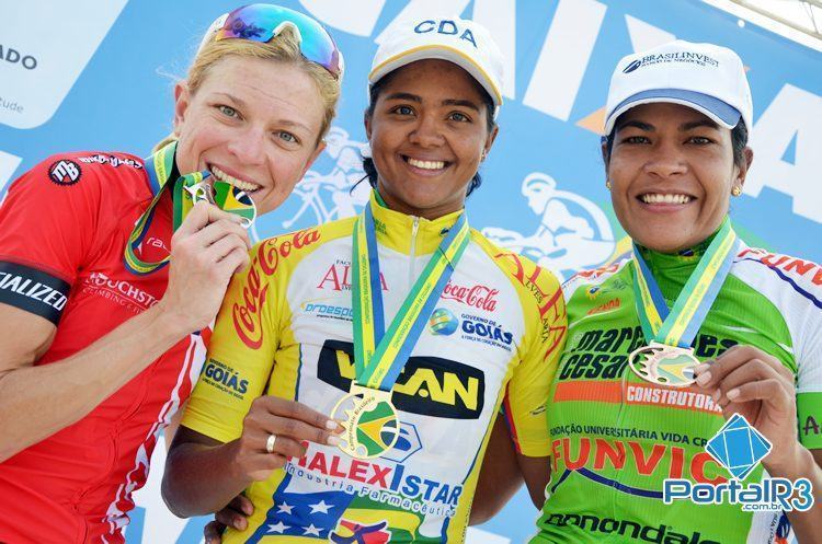 Pódio feminino com Márcia, Flávia e Luciene. (Foto: Luis Claudio Antunes/PortalR3)