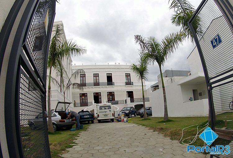 Vista dos fundos do Palacete 10 de Julho. (Foto: Luis Claudio Antunes/PortalR3)