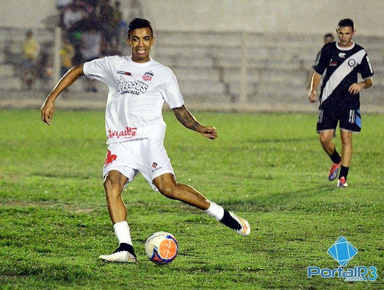 Luiz Gustavo em ação no "CE João do Pulo". (Foto: Luis Claudio Antunes/PortalR3)