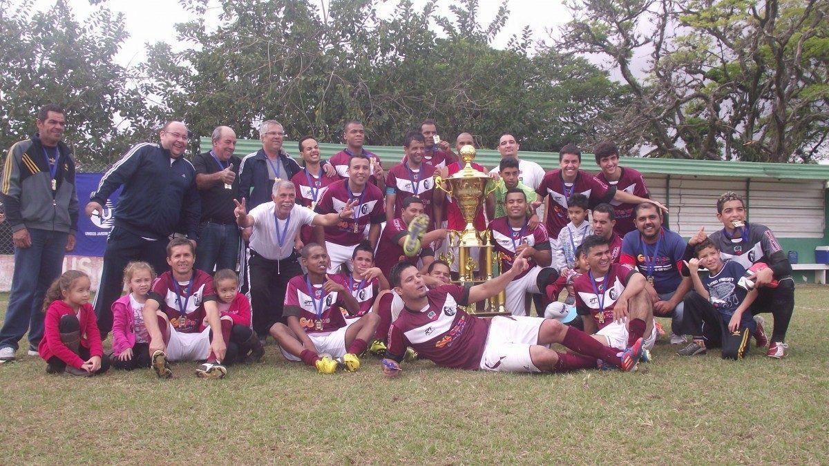 Unidos do Jardim Reznde FC