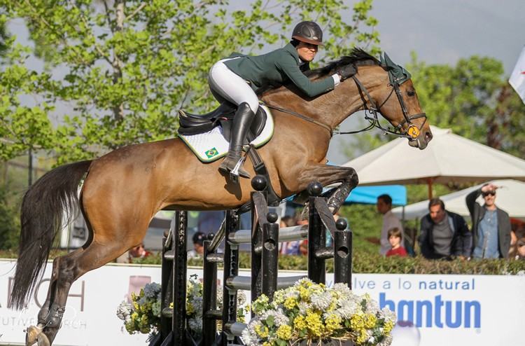 Sarah Vasconcellos durante o Americano Junior no Chile em 2014. (Foto: Luis Ruas / Divulgação)