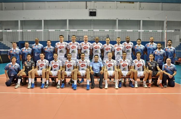 O time completo da Funvic Taubaté, que conquistou o Paulista e Copa Banco do Brasil na última temporada (foto: Jonas Barbetta/ Tuddo Comunicação)