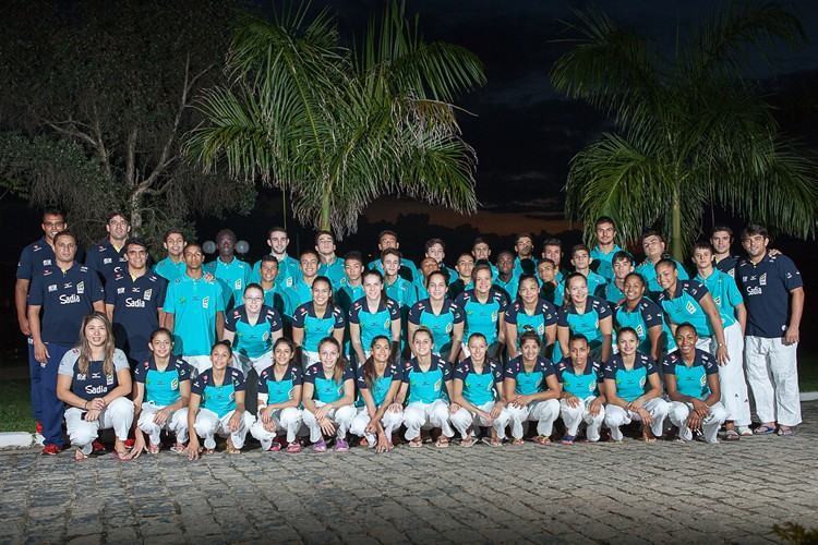 Seleção Brasileira Sub18 e comissão técnica em Pindamonhangaba. (Foto: João Ríbio/Divulgação