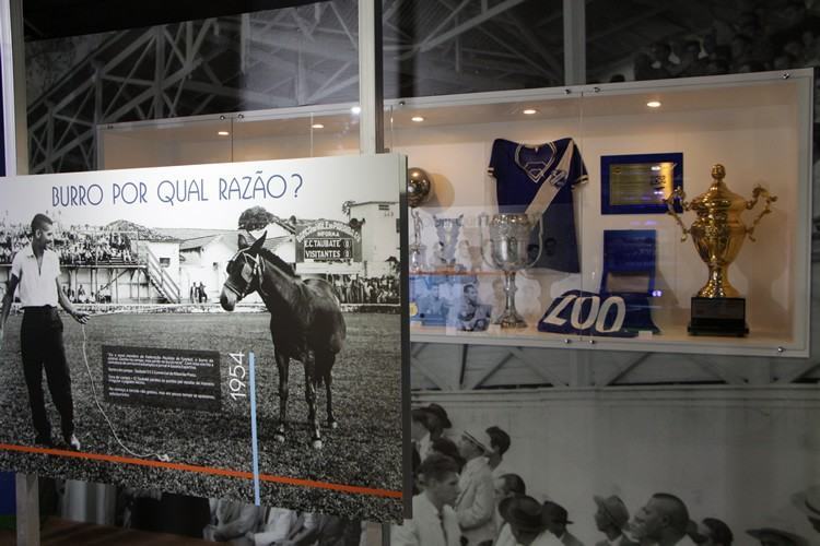 Exposição 100 anos do Esporte Clube Taubaté. (Foto: Sesc Taubaté)