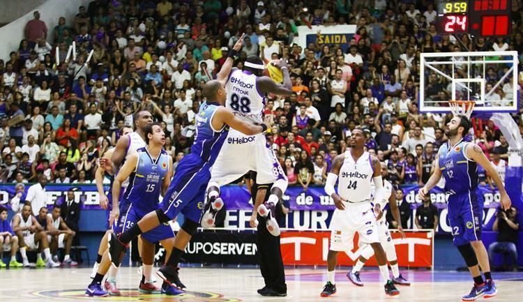 Lance da partida que aconteceu em Mogi das Cruzes. (Foto: Cleomar Macedo/Mogi-Helbor)