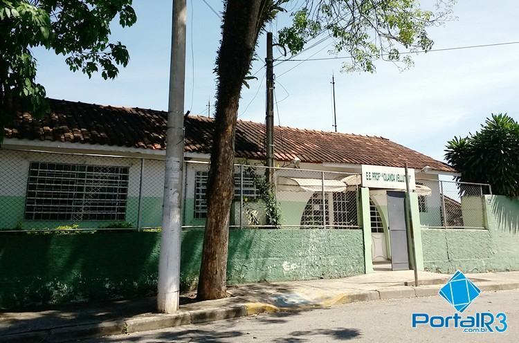 Escola Yolanda Vellutini, no Santa Cecília, é uma das escolas em Pinda que fechada em 2016. (Foto: PortalR3)