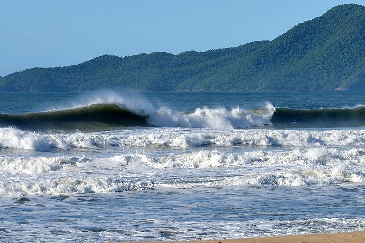 Fora da água, a programação inclui uma série de atividades e vai rolar um som ao vivo no fim da tarde para a galera curtir e relaxar. (Foto: Divulgação/PMU)