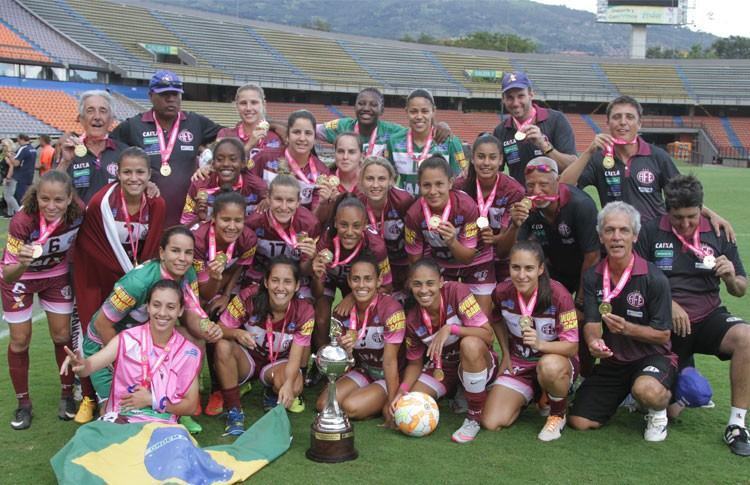 Ferroviária comemora seu primeiro título na Libertadores. (Foto: Conmebol/Divulgação)