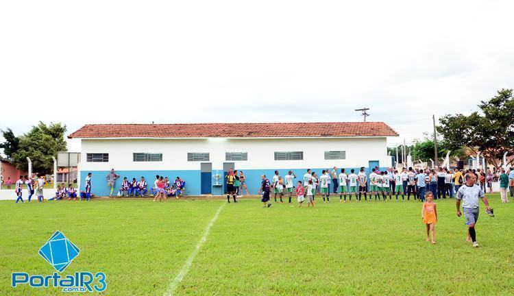 Vista geral do campo e vestiário. (Foto: PortalR3)