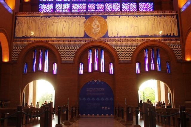 Portal Santa no Santuário de Aparecida. (Foto: Matheus Andrade/Santuário Nacional)