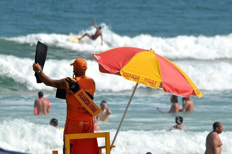 Cidade amplia efetivo de policiais militares e guarda-vidas para garantir segurança dos turistas e moradores. (Foto: Divulgação/PMU)