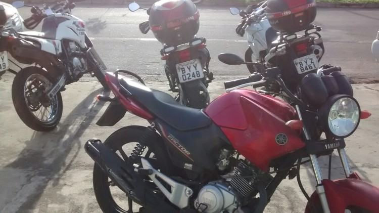 Moto recuperada pela PM era produto de roubo no último dia 8, em Pinda. (Foto: Divulgação/PMESP)