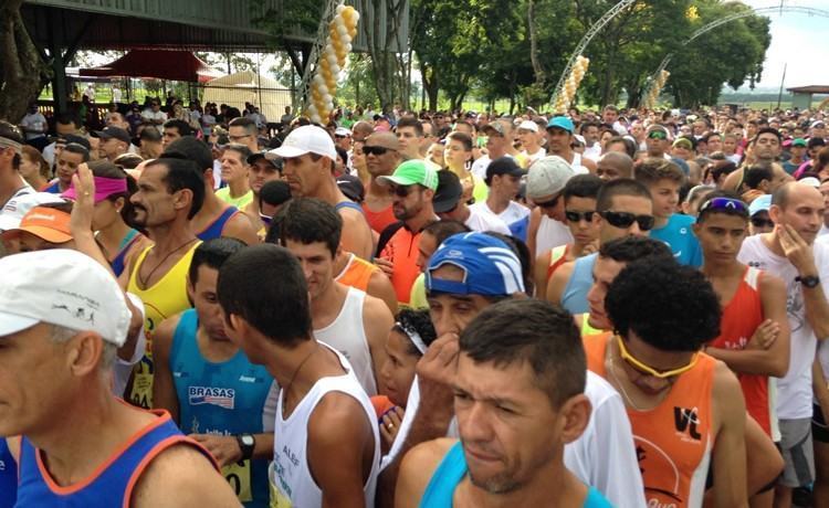 Conhecida como São Silvestre Joseense, corrida movimentou atletas para a chegada do novo ano. (Foto: Divulgação)