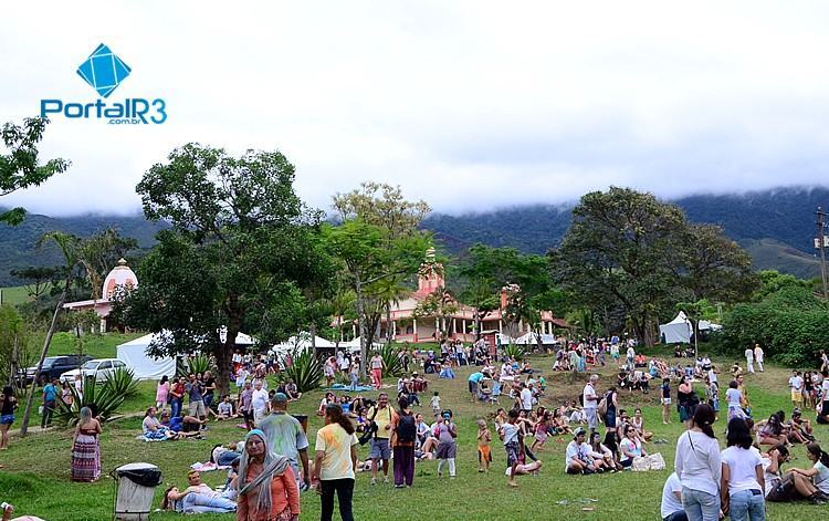 Hare krishna - Fazenda Nova Gokula em Pindamonhangaba-SP 