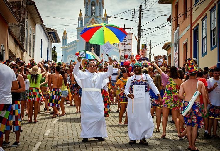 Cidade ficou famosa pela festa carnavalesca repleta de marchinhas originais. (Foto: Ken Chu)