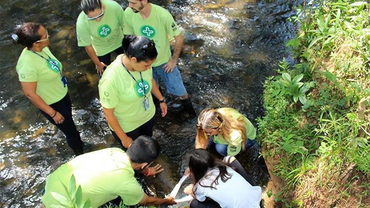 A ação contou com a participação de 150 alunos da EMEF, a convite da Urbam. (Foto: Divulgação/PMSJC)