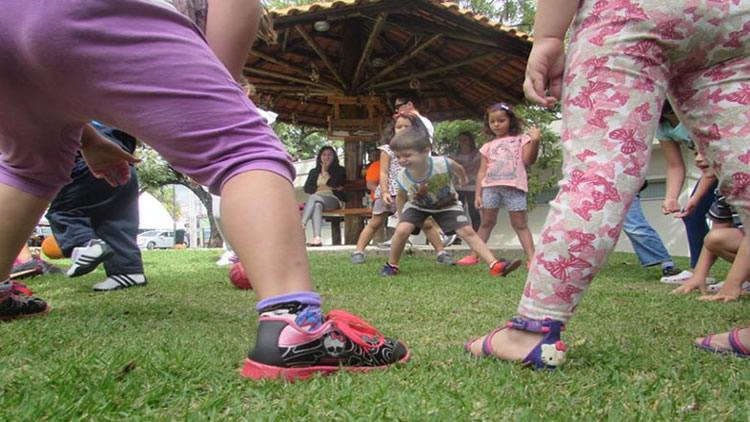 A população poderá praticar atividades esportivas e de lazer, como caminhada, corrida, skate, patins, jogos, piquenique, leitura, brincadeiras infantis no Eco Parque, fazer exercícios na academia ao ar livre, espaço para descanso, jardim sensorial. (Foto: Divulgação/PMSJC)