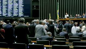 Câmara aprovou projeto que cria regras para nomeação de dirigentes de empresas estatais. (Foto: Wilson Dias/Agência Brasil)
