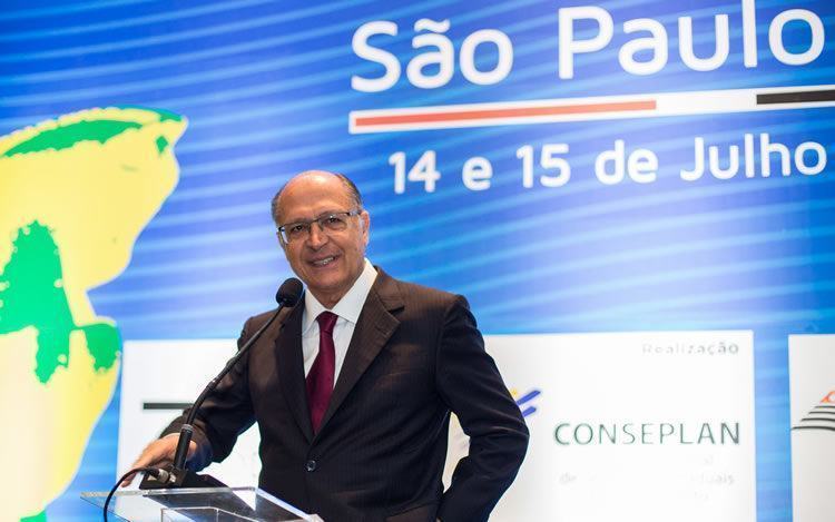  Segundo Alckmin, o governo paulista pretende utilizar a vacina que está sendo produzida pelo Instituto Butantan, ainda em fase de testes.  (Foto: Daniel Guimarães/Governo do Estado)