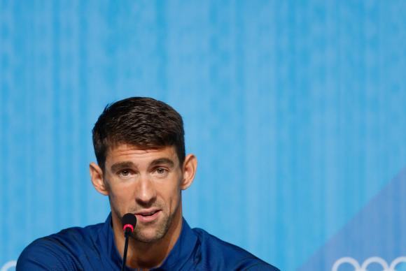 O nadador norte-americano Michael Phelps, recordista de medalhas olímpicas, dá entrevista no Parque Olímpico dos Jogos Rio 2016. (Foto: Fernando Frazão/Agência Brasil)