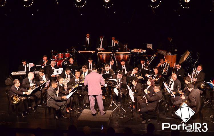 Euterpe em ação no Teatro Galpão. (Foto: Luis Claudio Antunes/PortalR3)