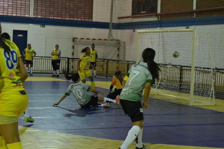 Lance da partida entre São José em Santos. (Foto: Alex Santos)