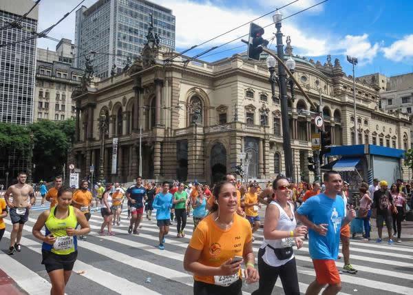 Imagem da corrida ano passado. (Fernando Dantas/Gazeta Press)