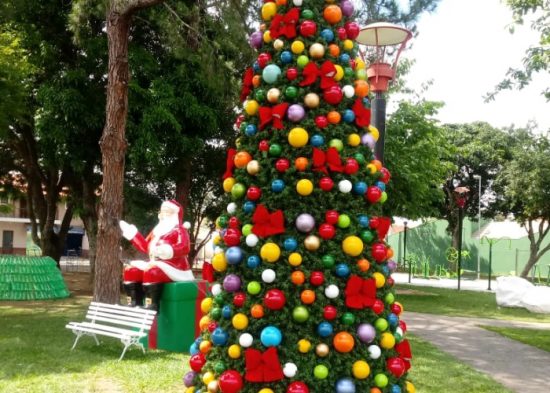 Jacareí: Parque Meia-Lua terá “acender das luzes de Natal” - PortalR3 •  Criando Opiniões