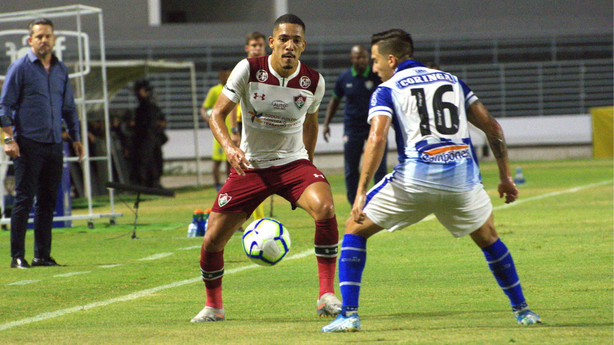 Fluminense vence CSA e deixa zona de rebaixamento do ...
