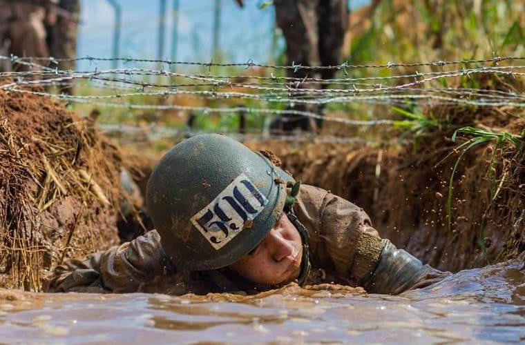 Exército Brasileiro - Durante as instruções no campo, todo soldado