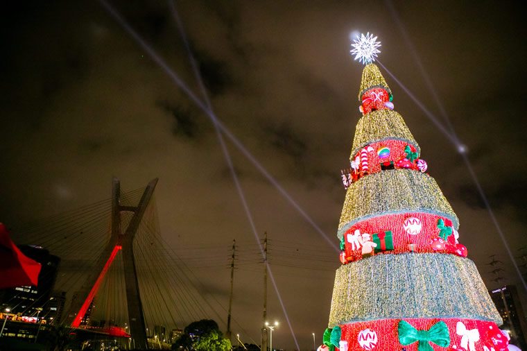 Festival de Natal de São Paulo 2021 - PortalR3 • Criando Opiniões Festival de Natal de São Paulo 2021 - PortalR3 • Criando Opiniões