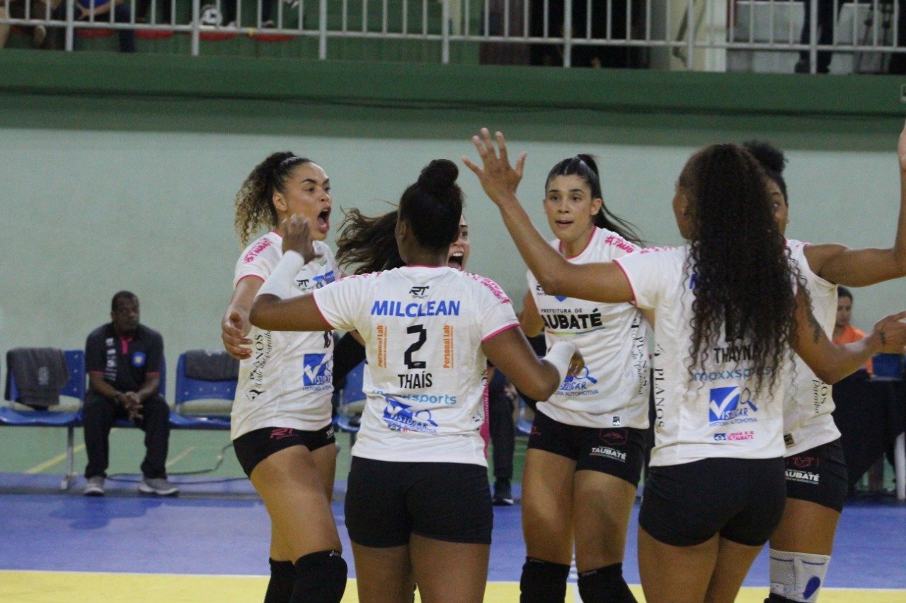 Campeonato Paulista Feminino de Voleibol tem estreia na terceira rodada